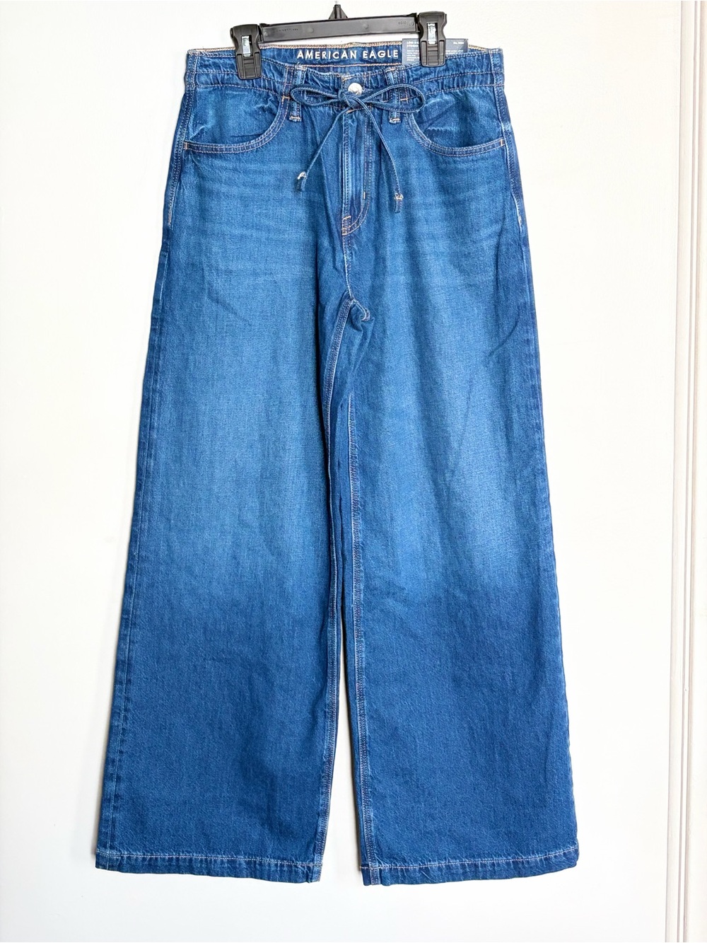 AE Outfitters Women’s Dark Wash Low-Rise Ultra Wide-Leg Dreamy Drape Jeans - 00